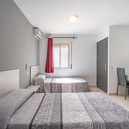 Hostal Ocana مانيلفا المظهر الخارجي الصورة